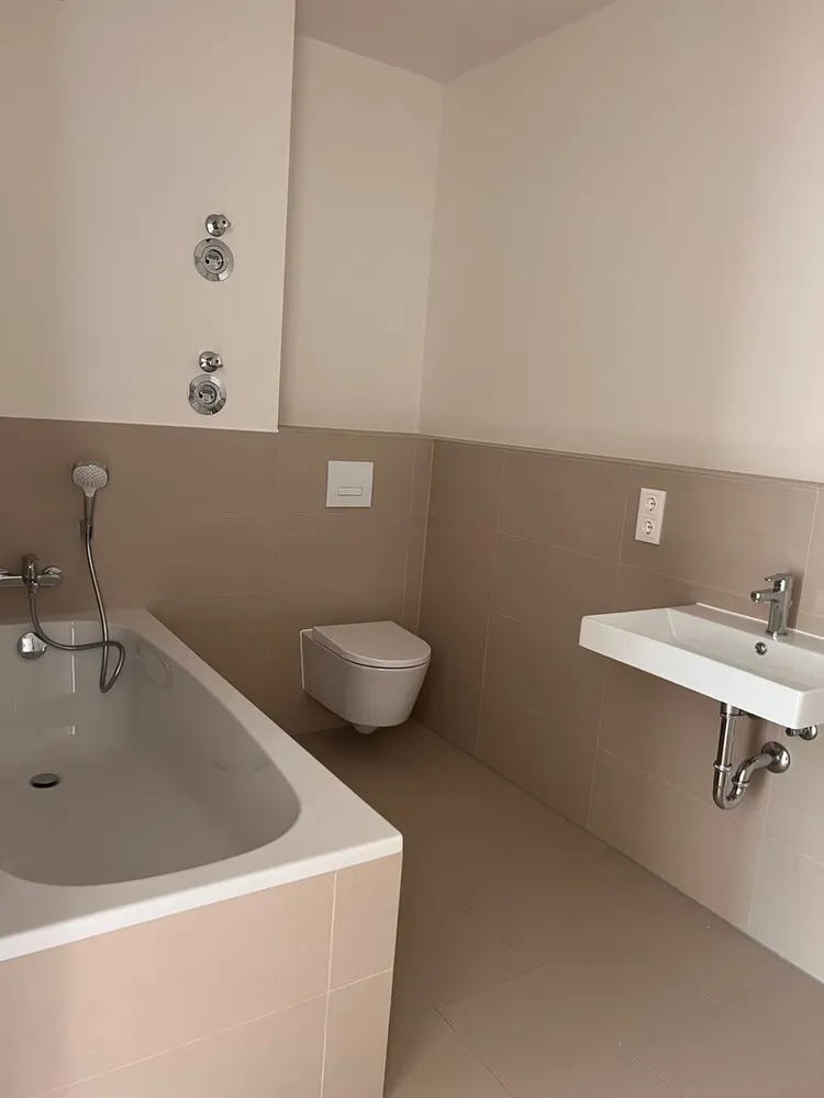 4 Zimmer Wohnung mit 106 m² in Berlin – Bild 10