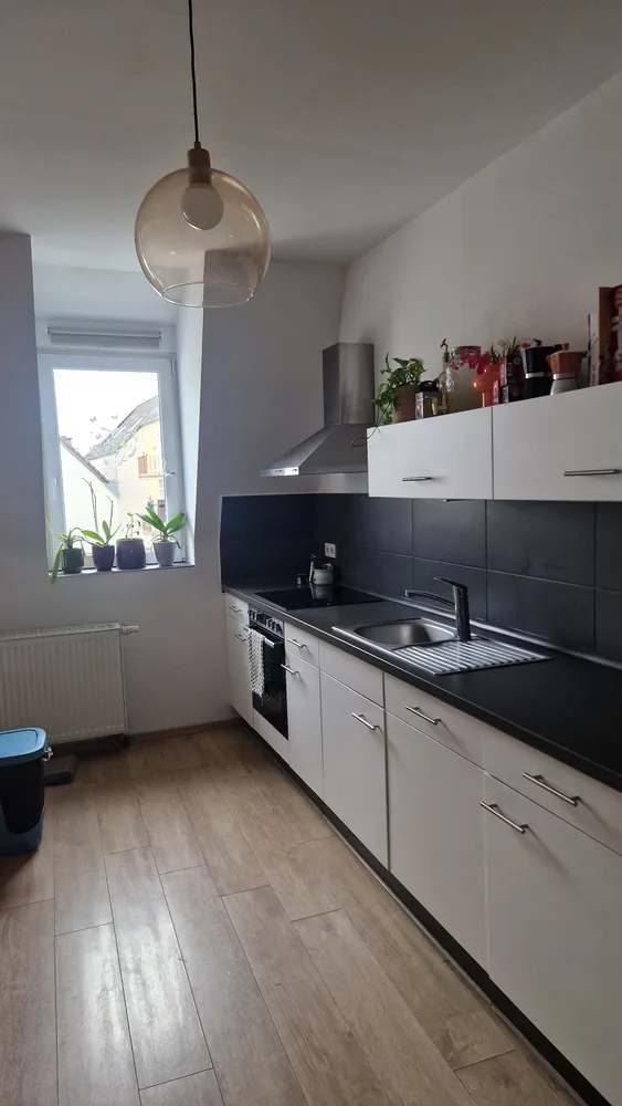 2 Zimmer Wohnung mit 74 m² in Wiesbaden – Bild 2