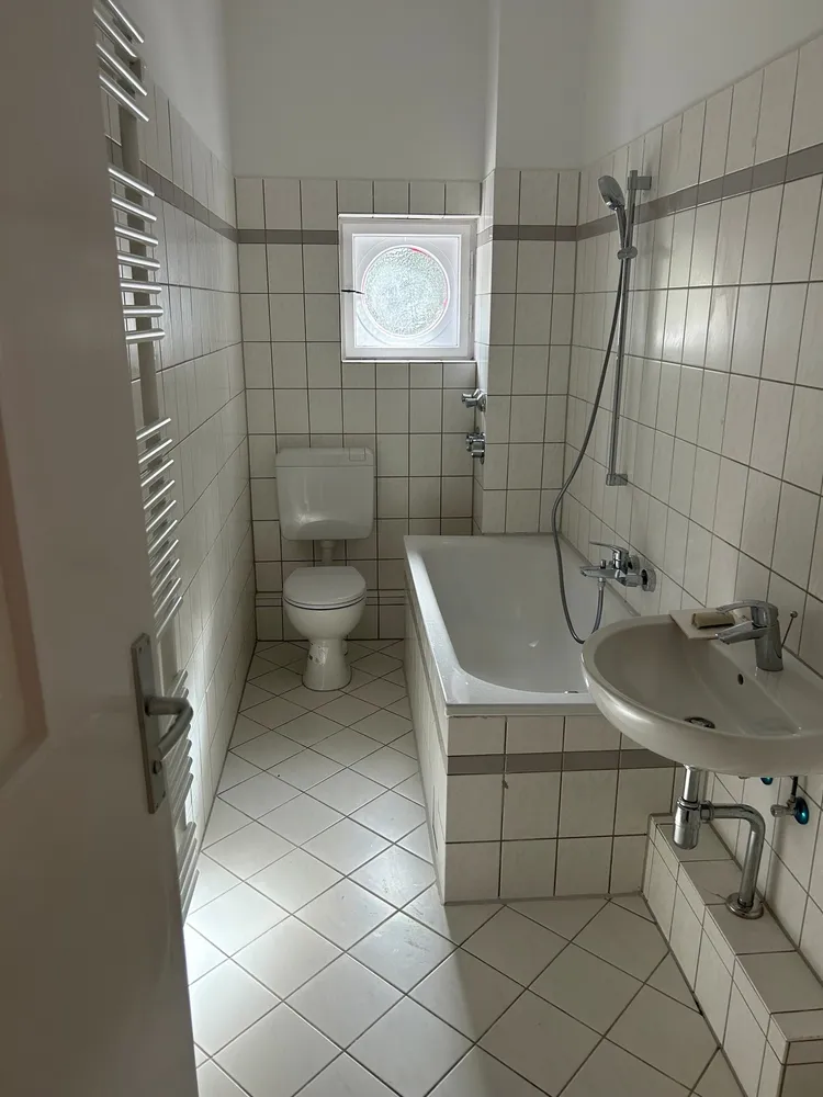 2 room apartment with 66 m² in Berlin – Photo 3