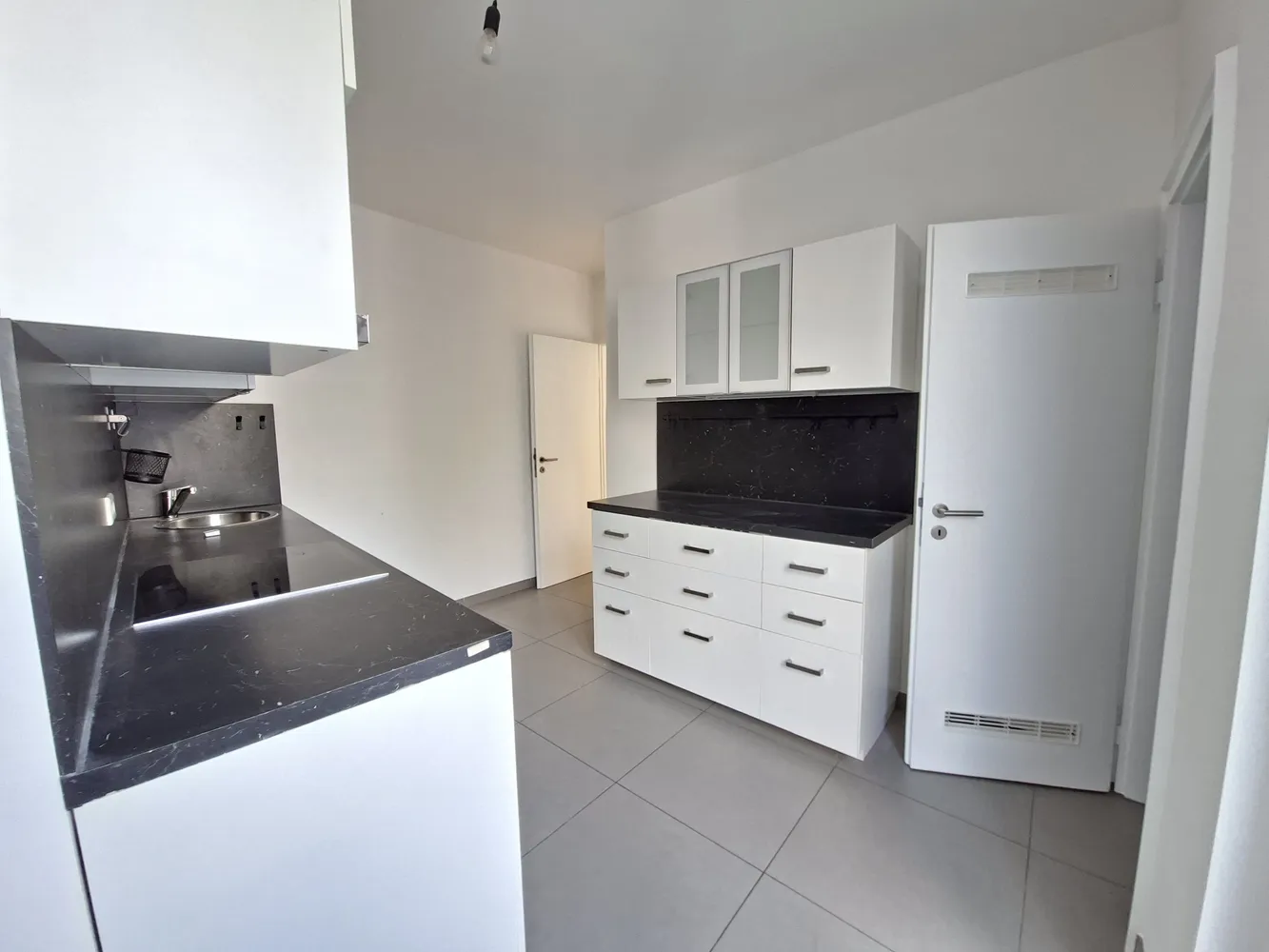 3 Zimmer Wohnung mit 86 m² in Düsseldorf – Bild 4