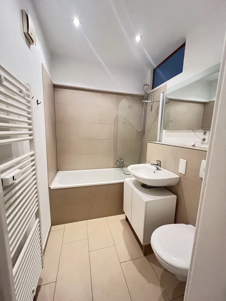 2 room apartment with 47 m² in Cologne – Photo 5