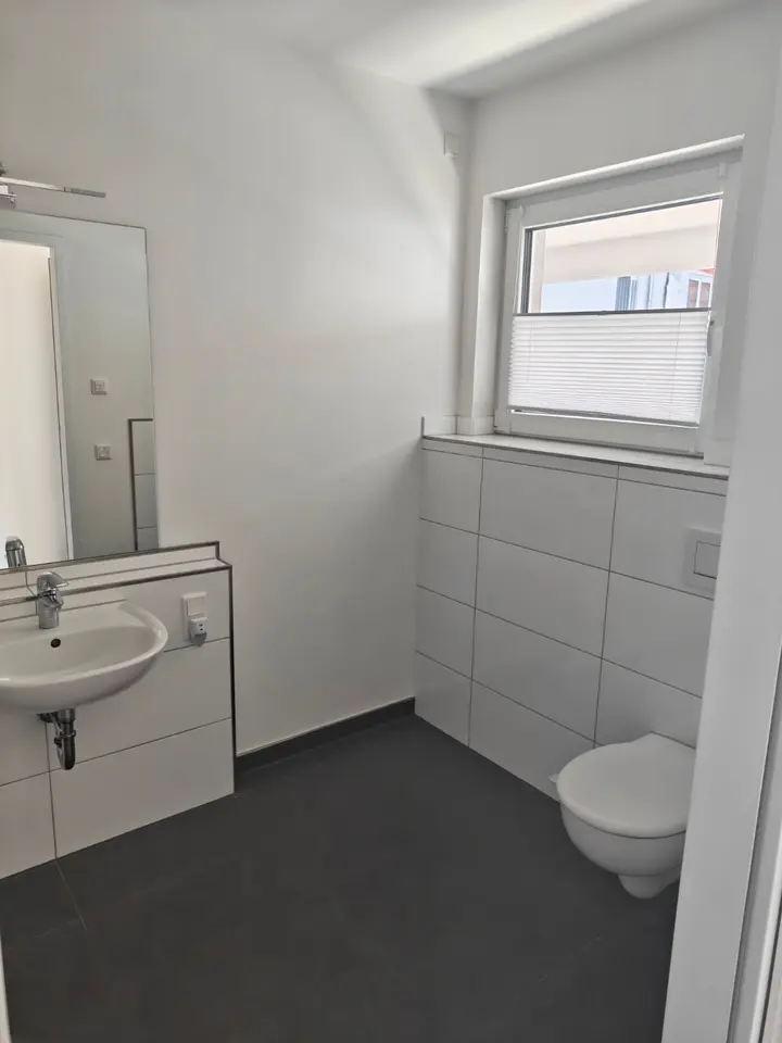 2 Zimmer Wohnung mit 64 m² in Moers – Bild 3