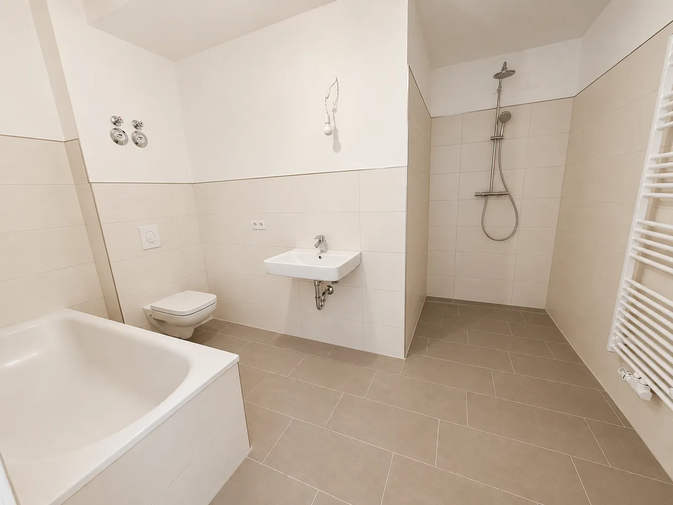 3 Zimmer Wohnung mit 85 m² in Fürstenwalde/Spree – Bild 3