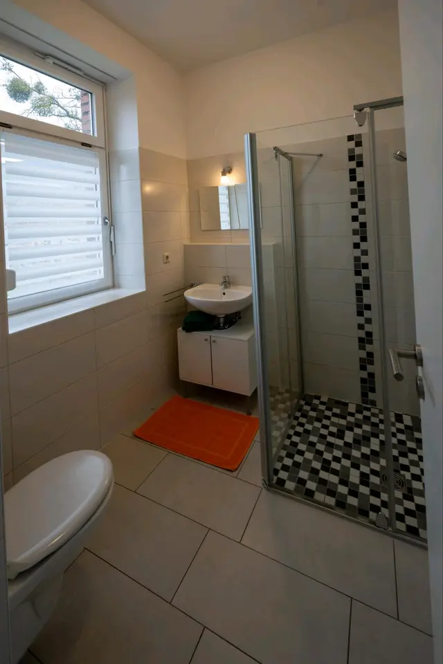 WG-Zimmer mit 25 m² in Köthen – Bild 5