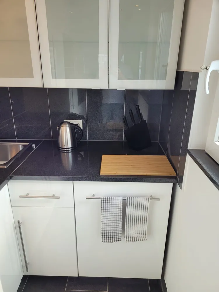 2 Zimmer Wohnung mit 60 m² in Köln – Bild 6