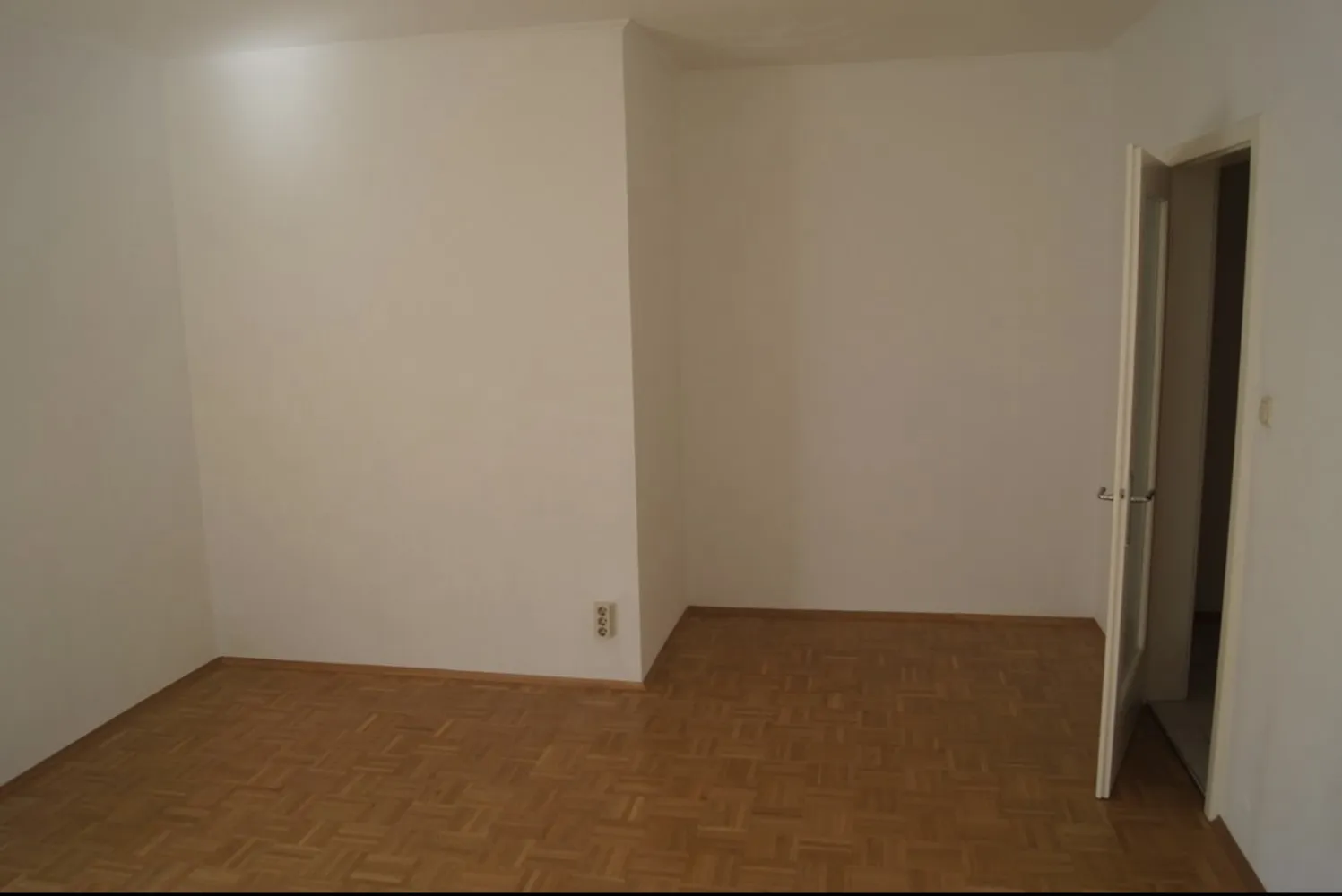 1 room apartment with 29 m² in Munich – Photo 2