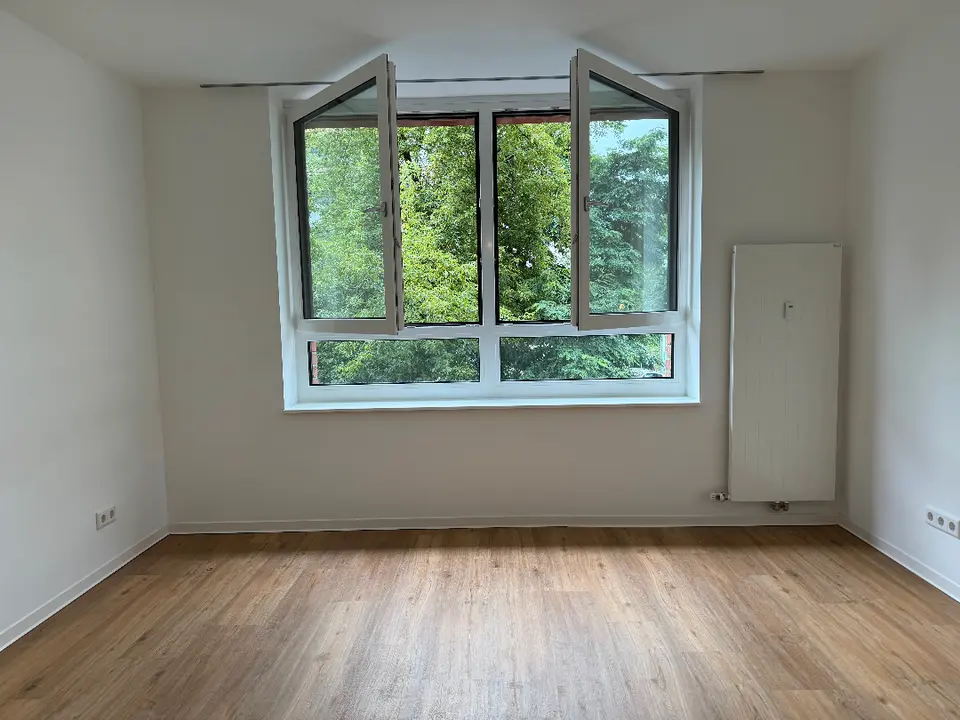 3 Zimmer Wohnung mit 97 m² in Hannover – Bild 2
