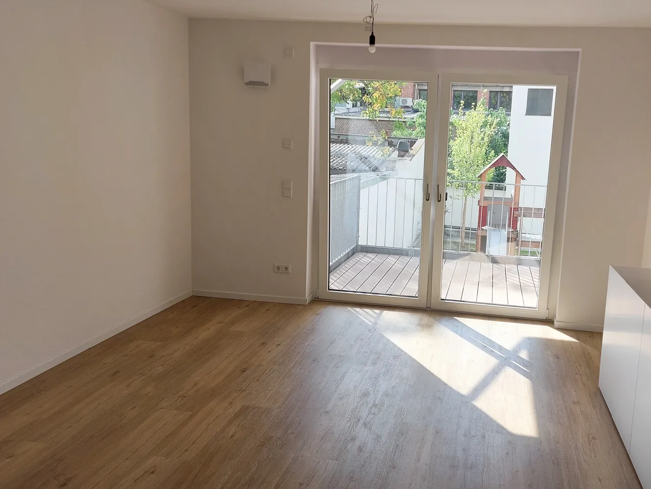 3 Zimmer Wohnung mit 80 m² in Nürnberg – Bild 2