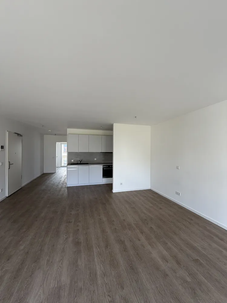 3 Zimmer Wohnung mit 87 m² in Dresden – Bild 1