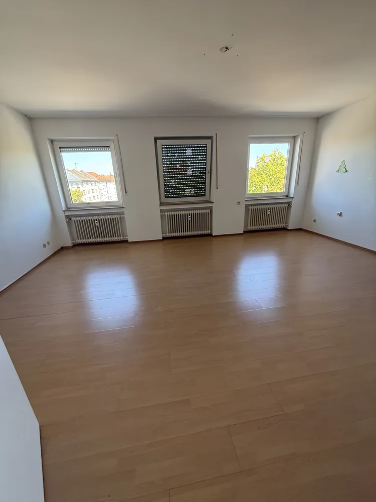 3 Zimmer Wohnung mit 88 m² in Nürnberg – Bild 1