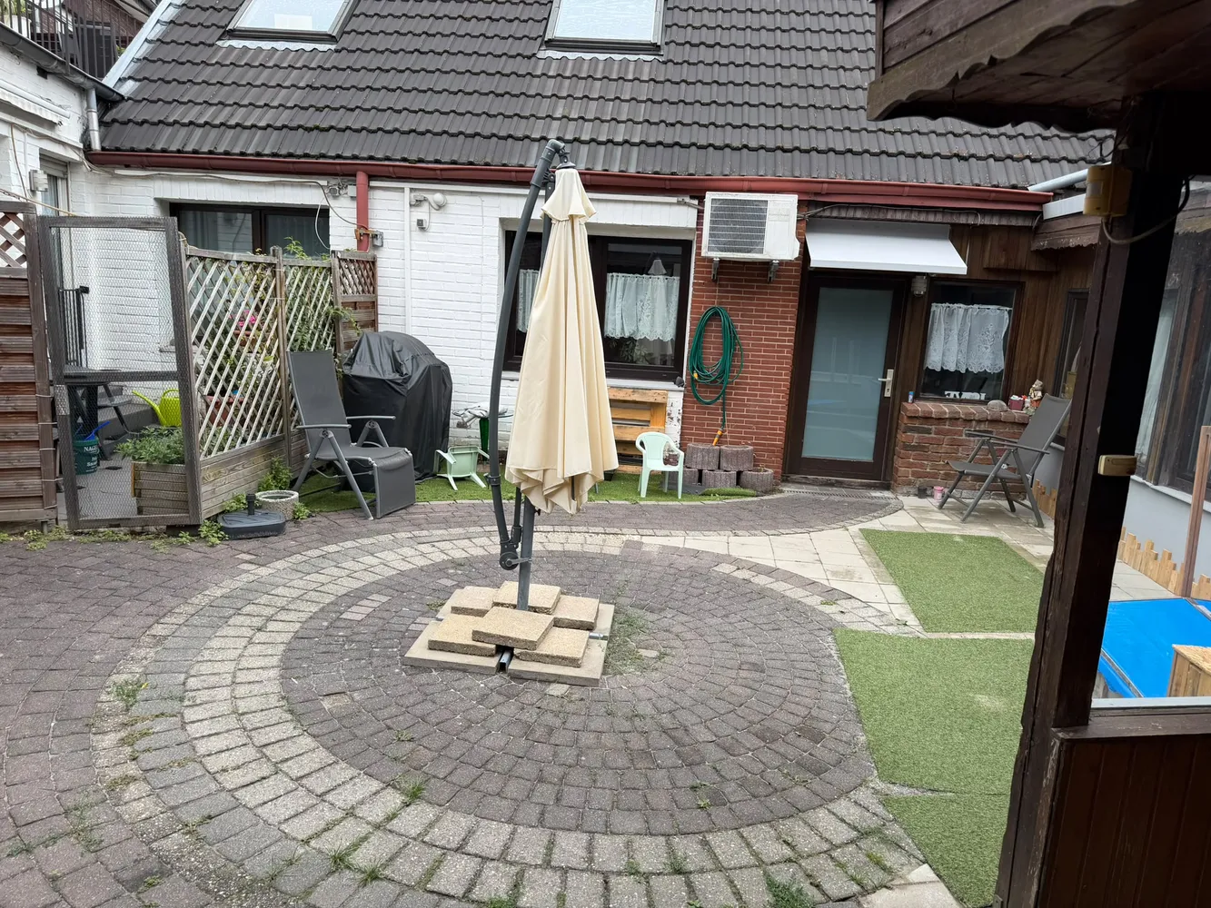 3 Zimmer Wohnung mit 143 m² in Mönchengladbach – Bild 1