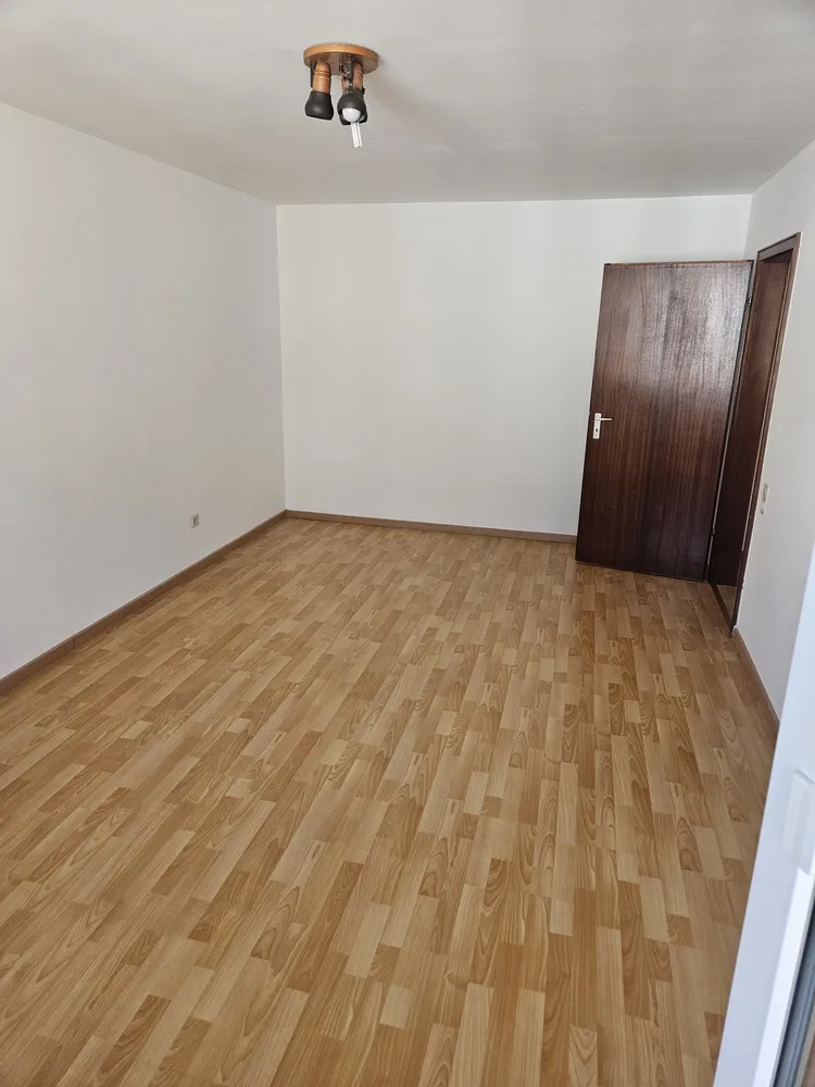 3 Zimmer Wohnung mit 75 m² in Düsseldorf – Bild 4