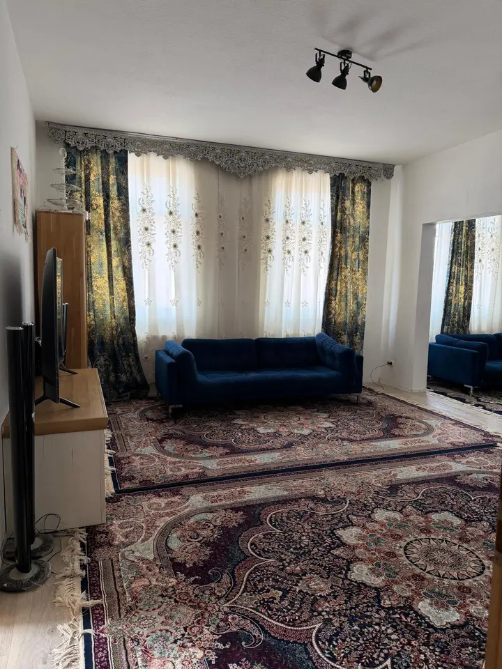 5 Zimmer Wohnung mit 120 m² in Crimmitschau – Bild 1