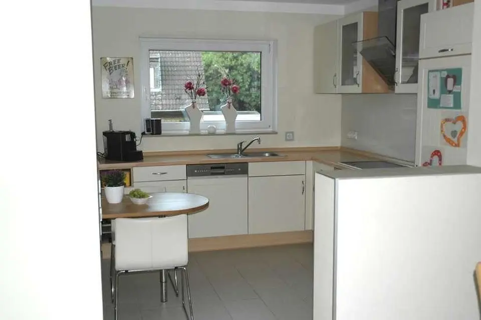 3 Zimmer Wohnung mit 100 m² in Grevenbroich – Bild 2