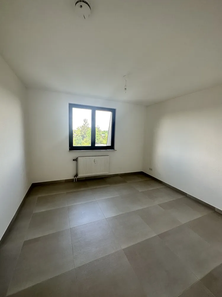 3 Zimmer Wohnung mit 78 m² in Mönchengladbach – Bild 2