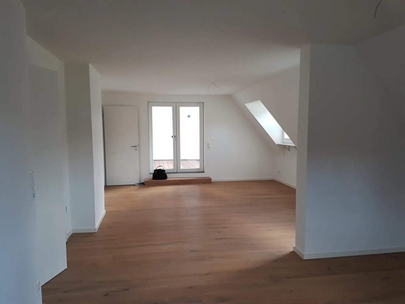 2 Zimmer Wohnung mit 108 m² in Essen – Bild 3