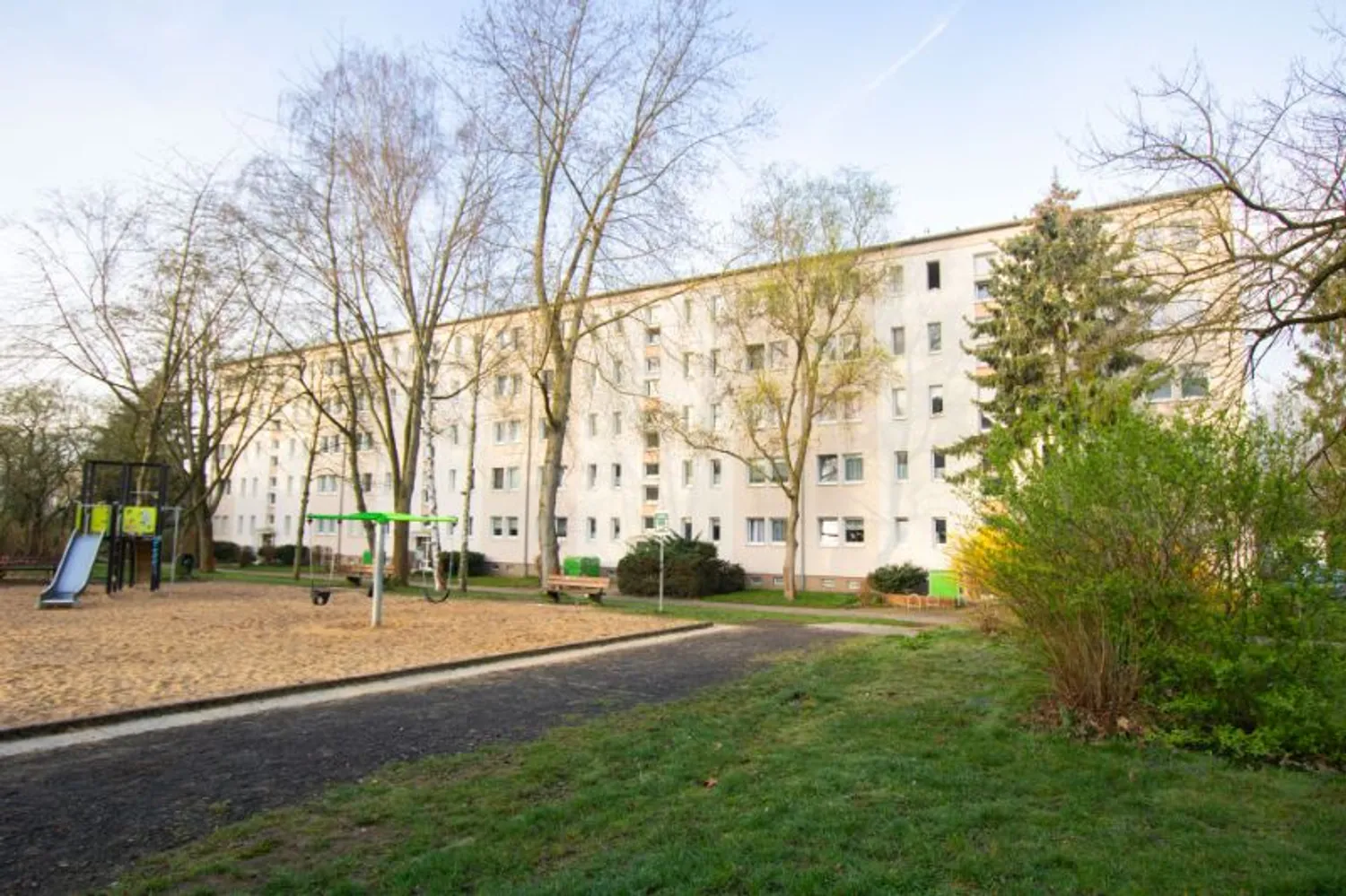 2 Zimmer Wohnung mit 47 m² in Halle (Saale) – Bild 1