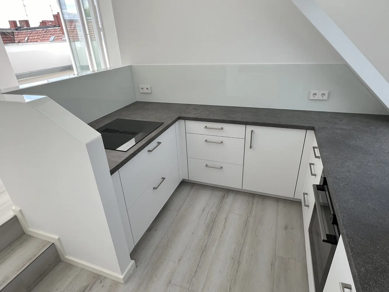 2 Zimmer Wohnung mit 80 m² in Berlin – Bild 4