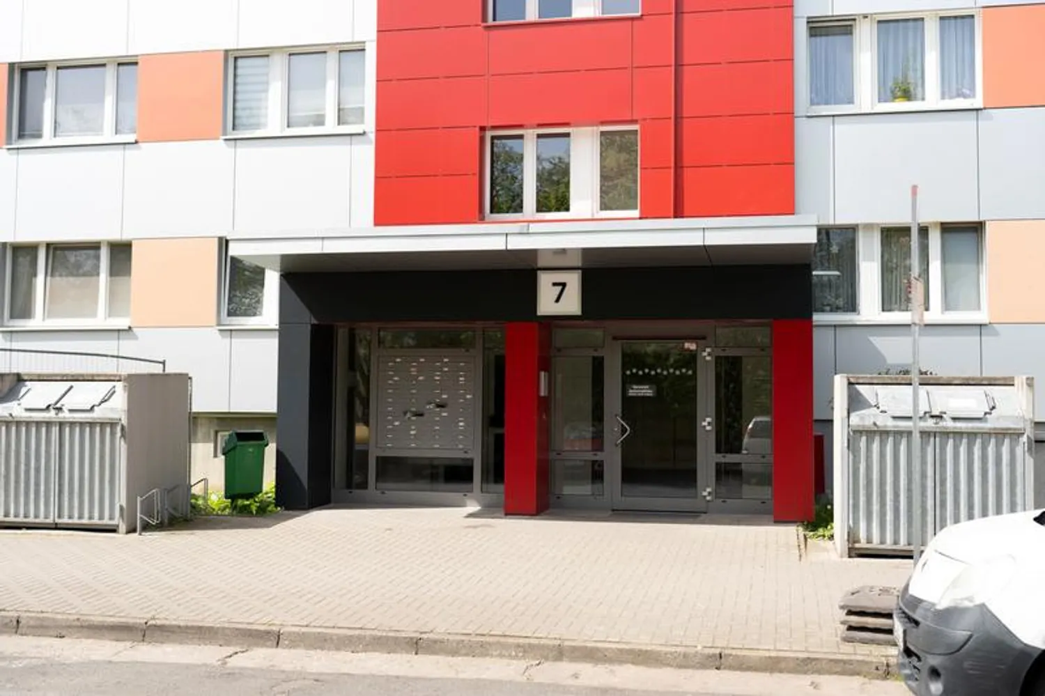 3 Zimmer Wohnung mit 68 m² in Magdeburg – Bild 3