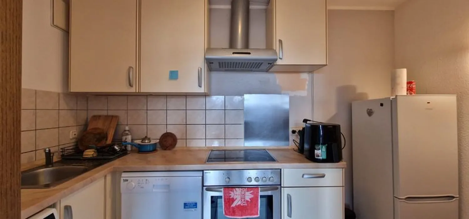 2 Zimmer Wohnung mit 48 m² in Köln – Bild 6