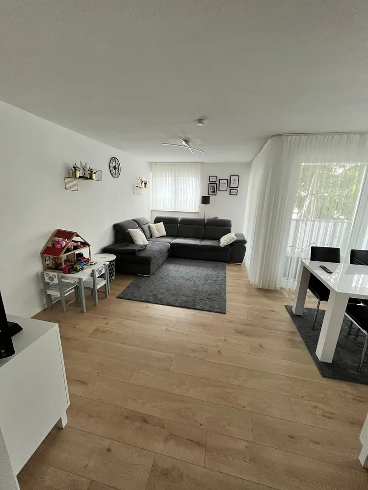 5 Zimmer Wohnung mit 95 m² in Böblingen – Bild 2