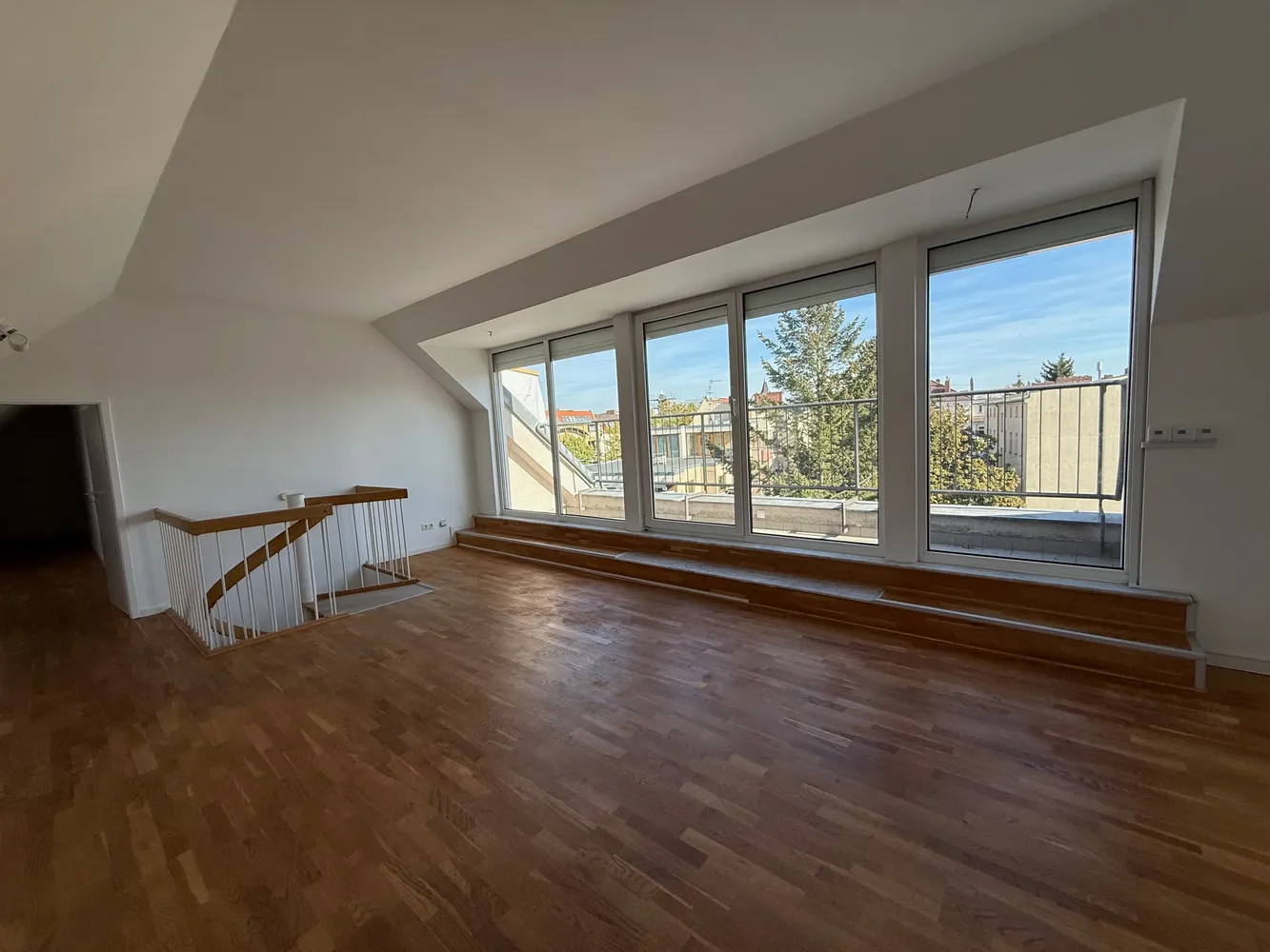 4 Zimmer Wohnung mit 148 m² in Berlin – Bild 8