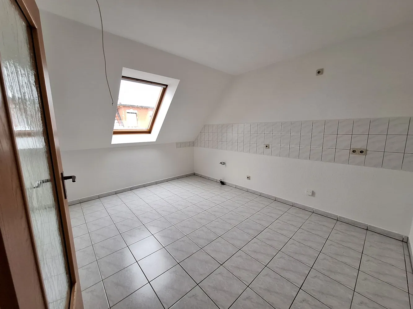2 Zimmer Wohnung mit 60 m² in Pirna – Bild 2
