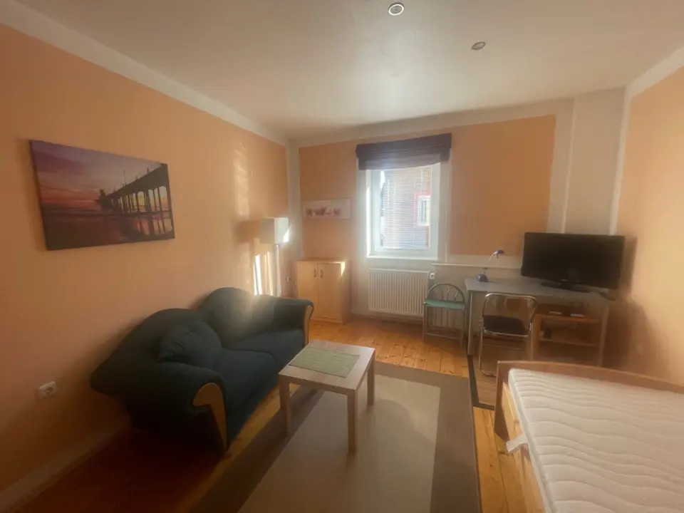 2 Zimmer Wohnung mit 25 m² in Hanau – Bild 2