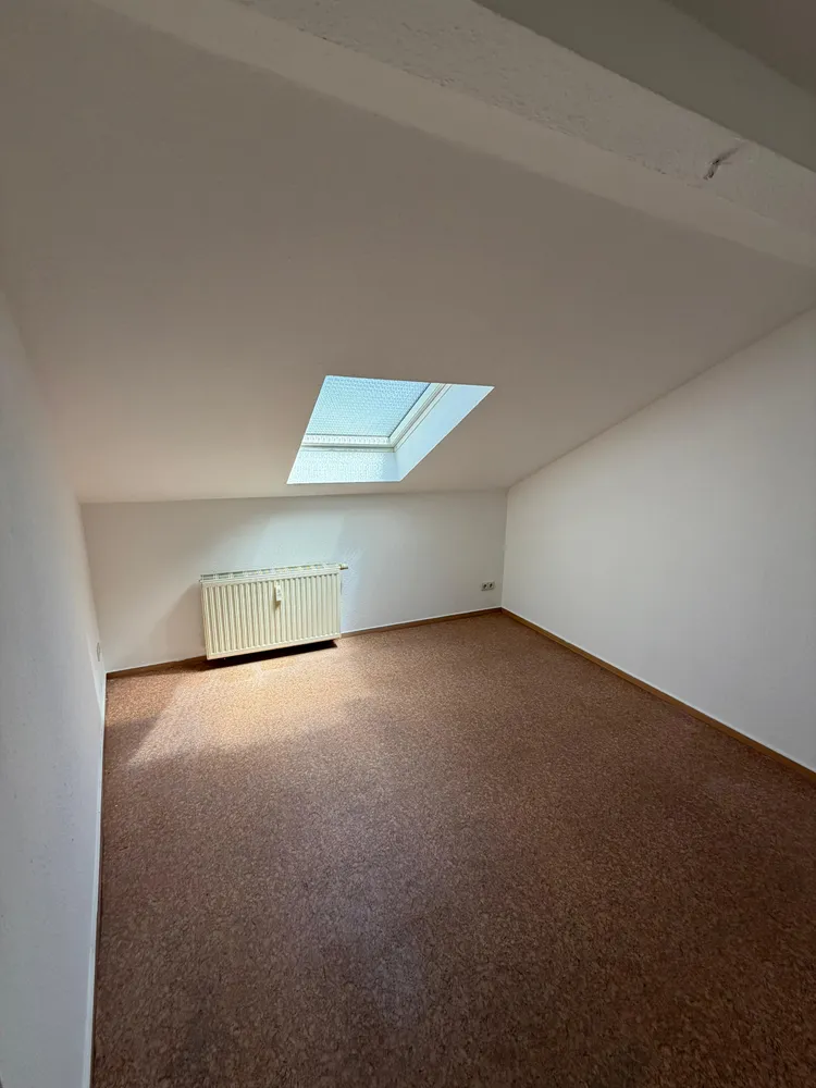 2 Zimmer Wohnung mit 62 m² in Altenburg – Bild 4