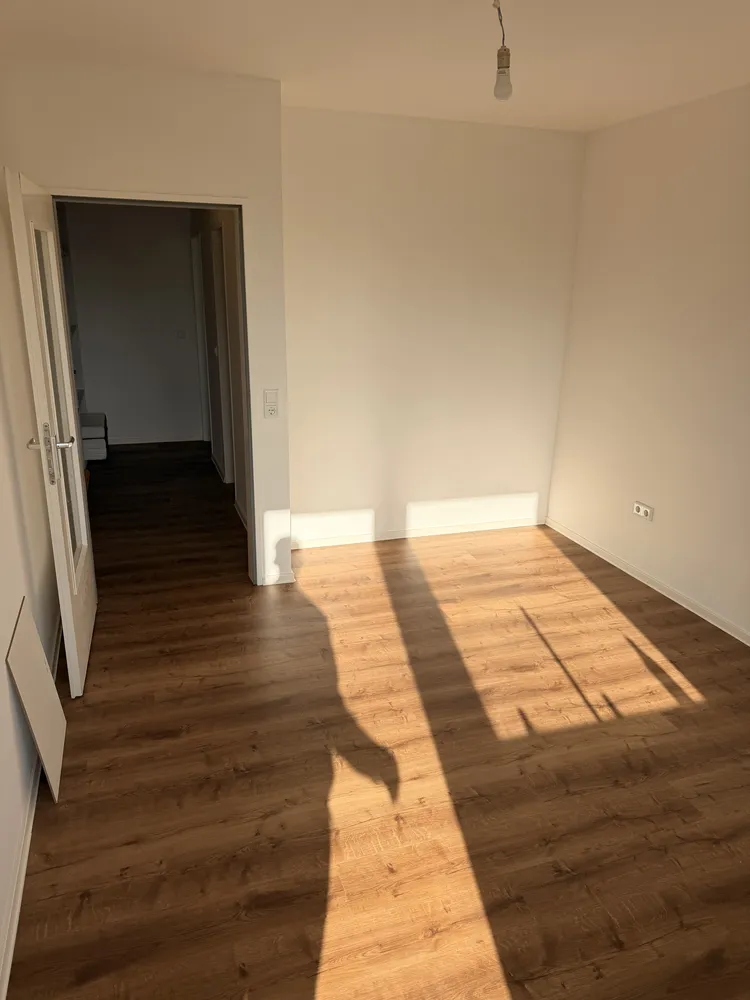 1 Zimmer Wohnung mit 35 m² in Köln – Bild 8