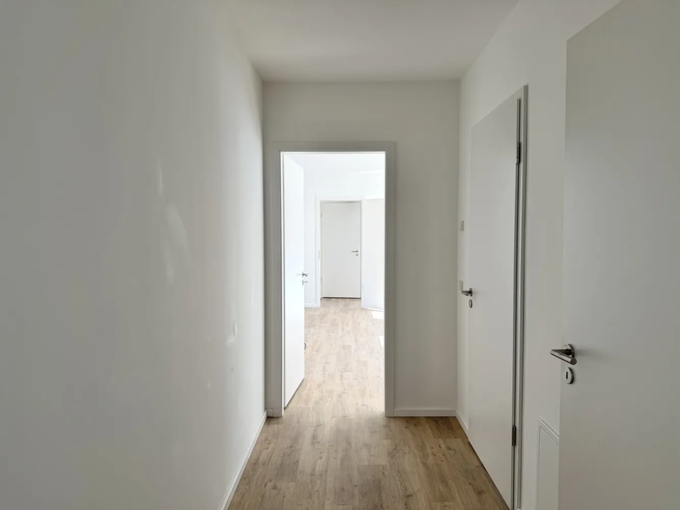 4 Zimmer Wohnung mit 96 m² in Berlin – Bild 4
