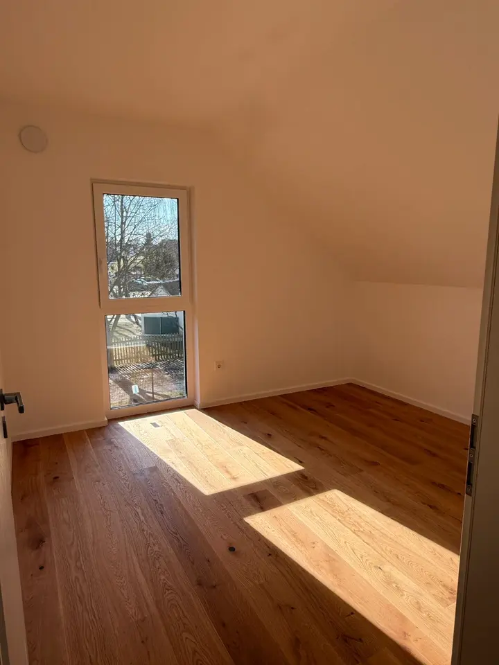 5 Zimmer Haus mit 150 m² in Senftenberg – Bild 4