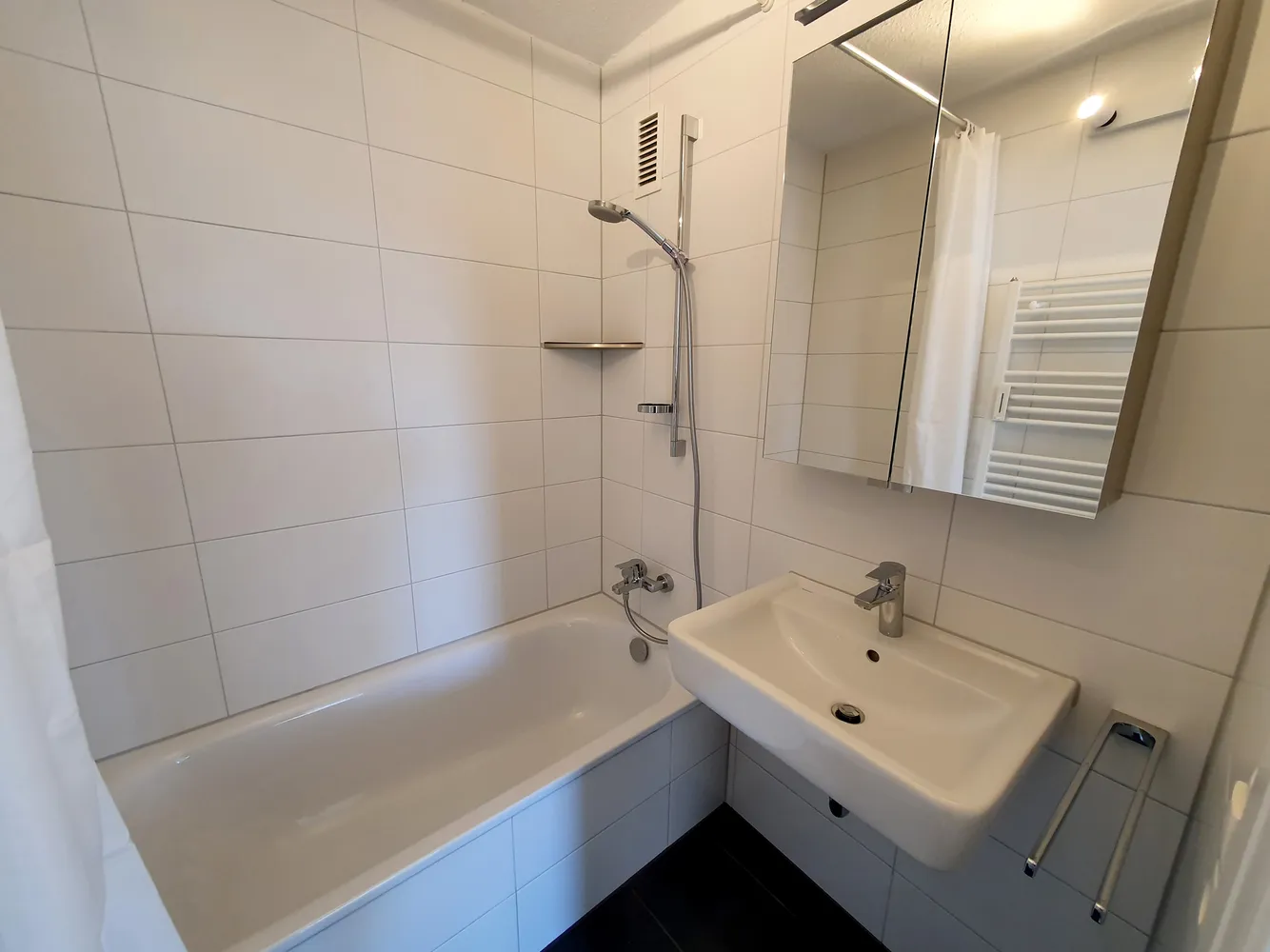 3 Zimmer Wohnung mit 60 m² in Stuttgart – Bild 8