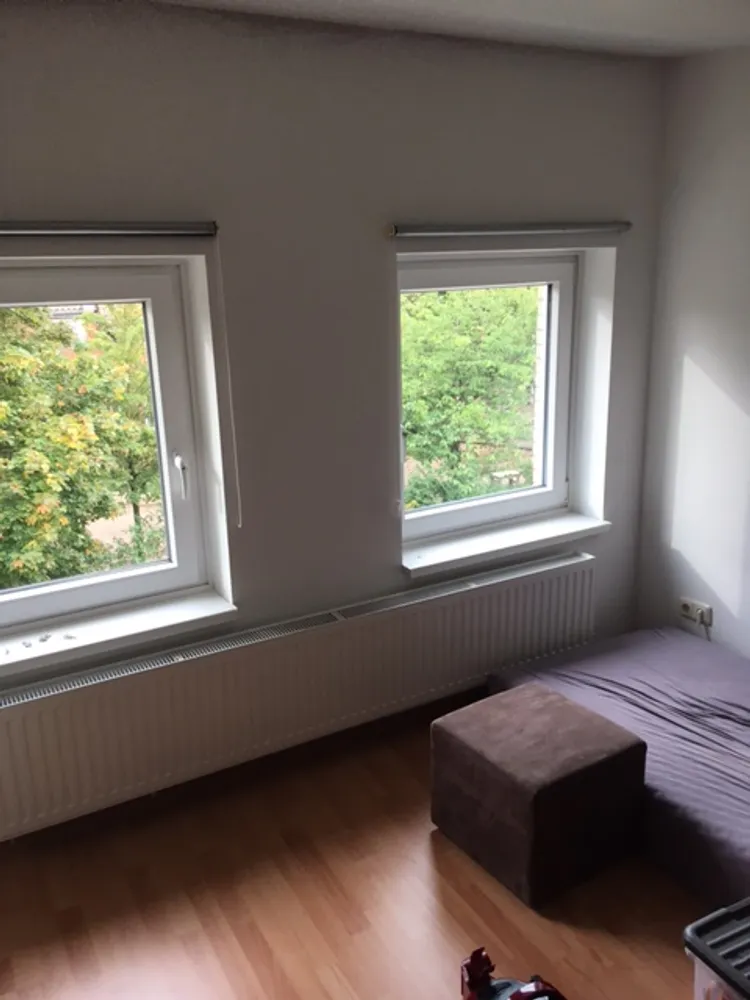4 Zimmer Wohnung mit 82 m² in Lübeck – Bild 2