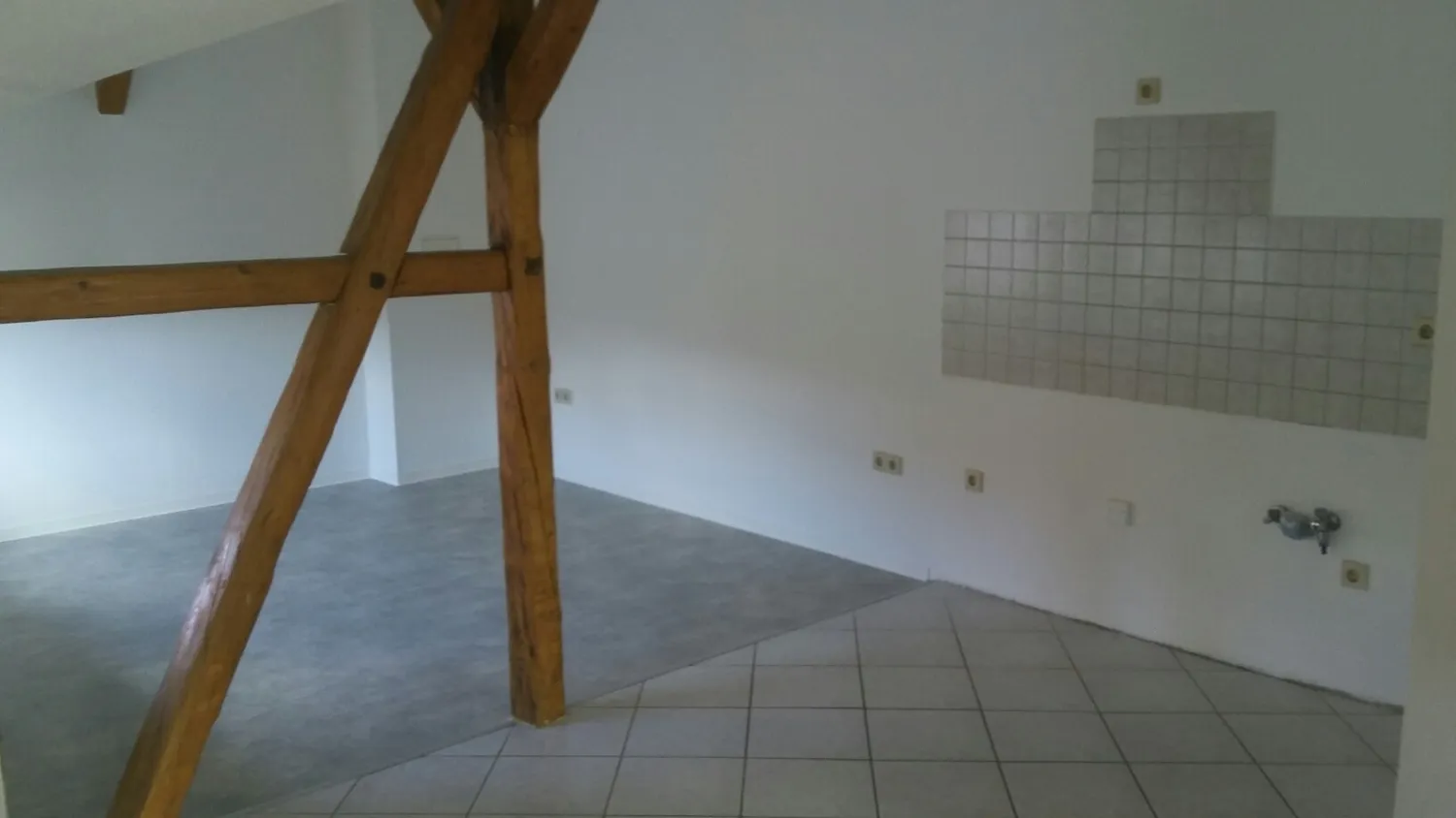 2 Zimmer Wohnung mit 48 m² in Halle (Saale) – Bild 4