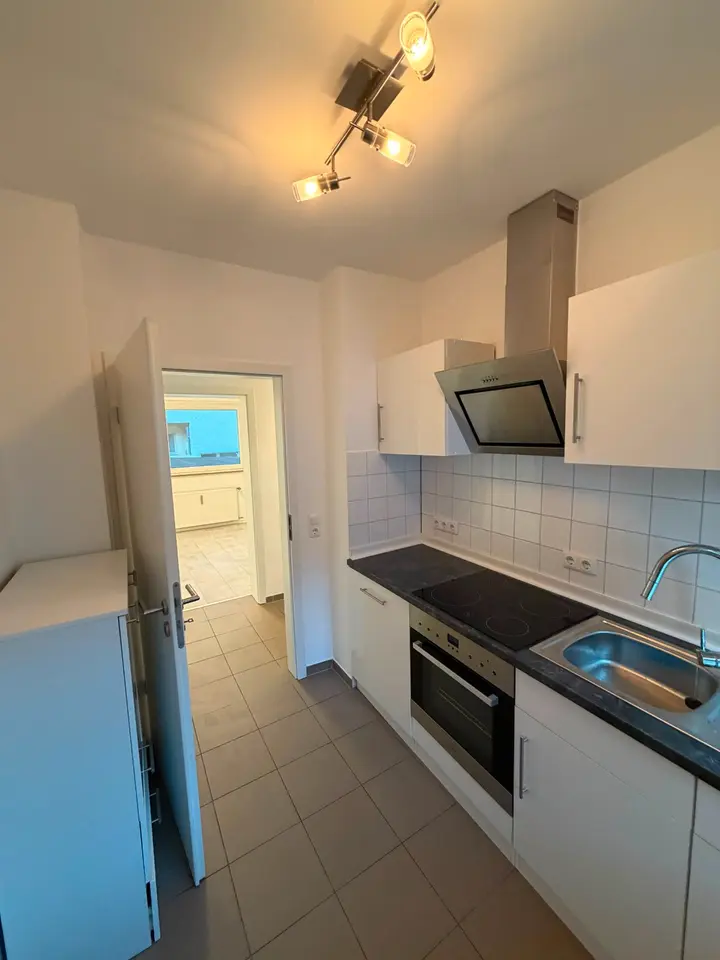 4 Zimmer Wohnung mit 64 m² in Düren – Bild 2