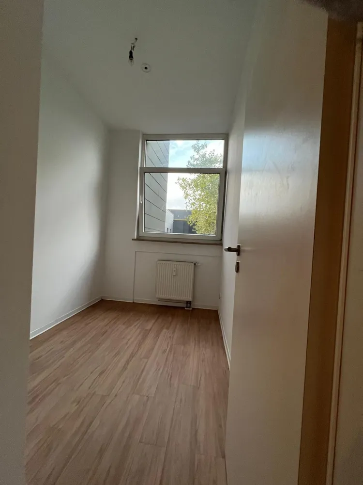 3 room apartment with 115 m² in Cologne – Photo 3