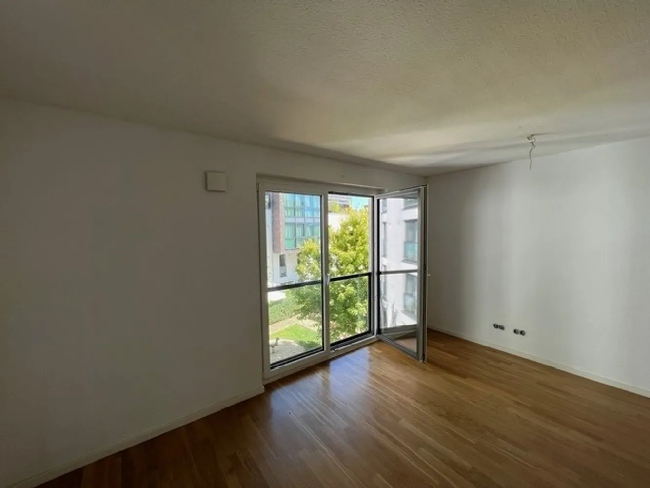 3 Zimmer Wohnung mit 85 m² in Hamburg – Bild 2