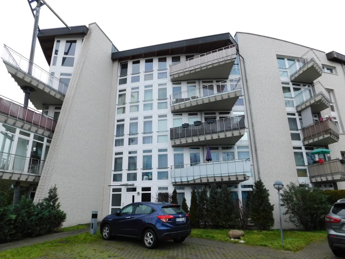 2 Zimmer Wohnung mit 82 m² in Berlin – Bild 9