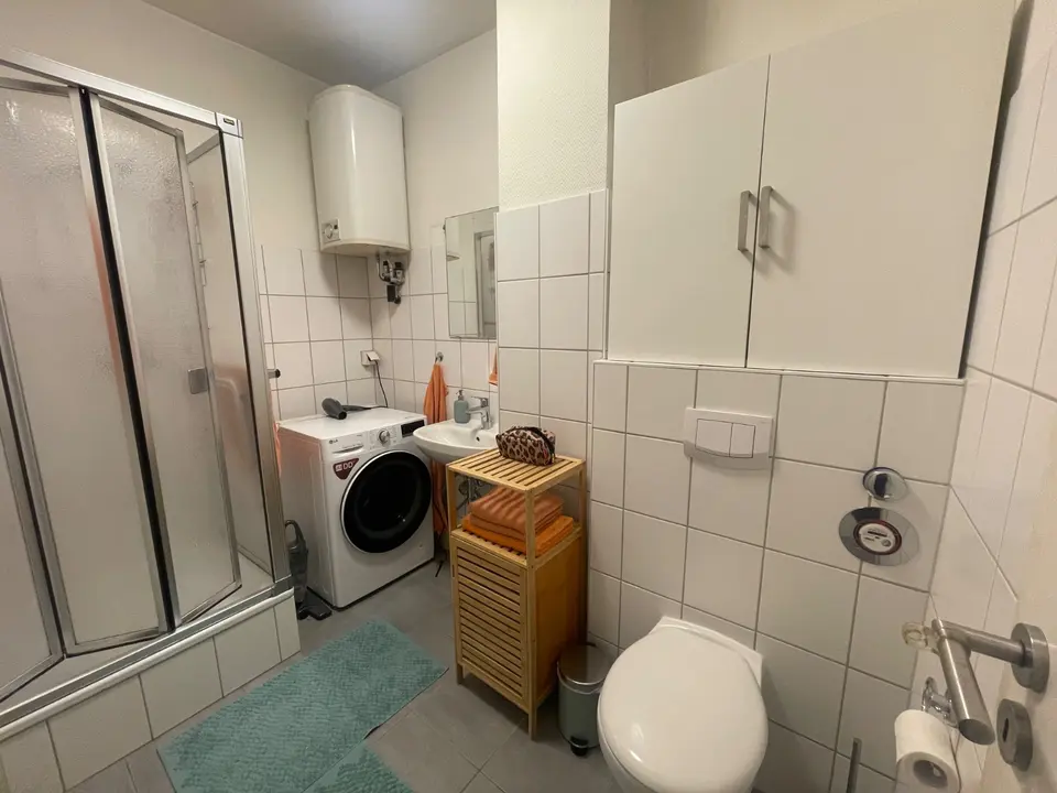 20 Zimmer Wohnung mit 80 m² in Regensburg – Bild 6