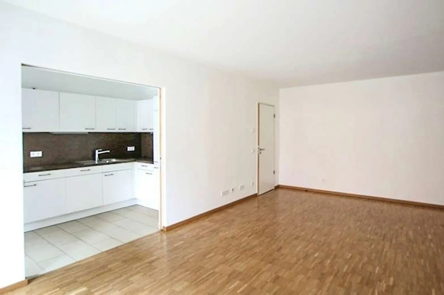 3 Zimmer Wohnung mit 103 m² in Frankfurt am Main – Bild 1