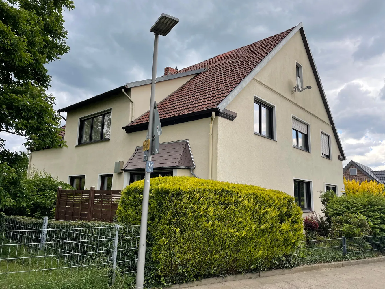 4 Zimmer Wohnung mit 103 m² in Bielefeld – Bild 1