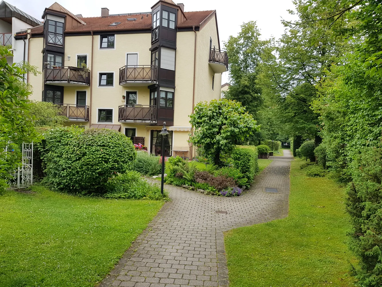 3 Zimmer Wohnung mit 85 m² in München – Bild 1