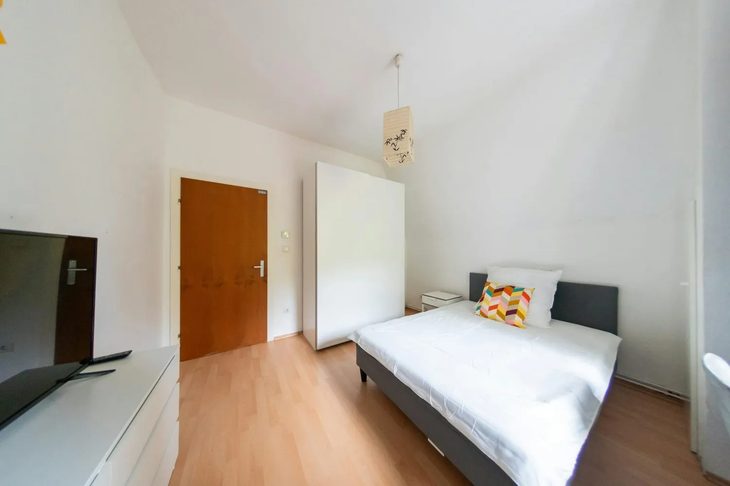 WG-Zimmer mit 17 m² in Frankfurt am Main – Bild 5