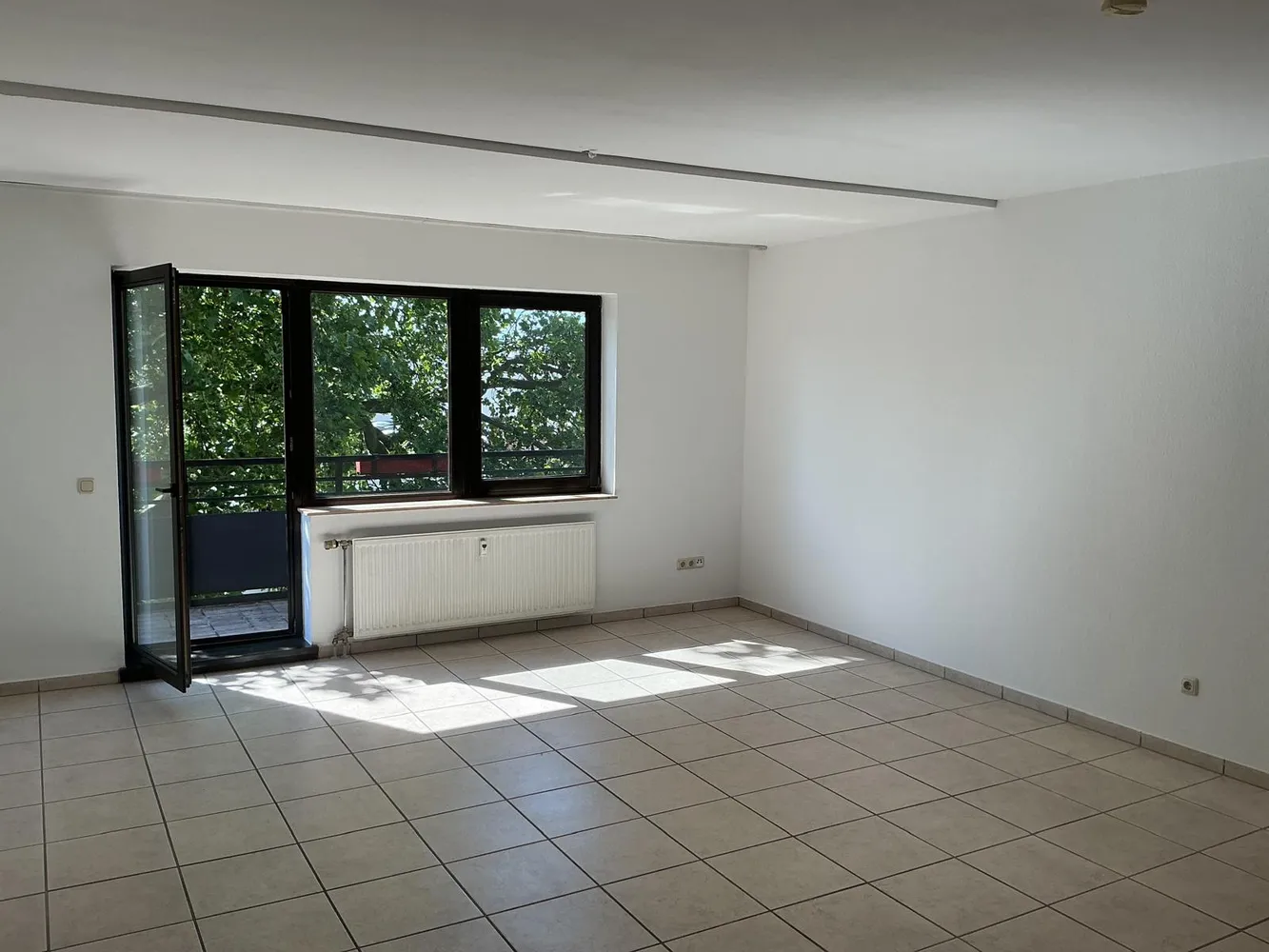 3 Zimmer Wohnung mit 94 m² in Mönchengladbach – Bild 2