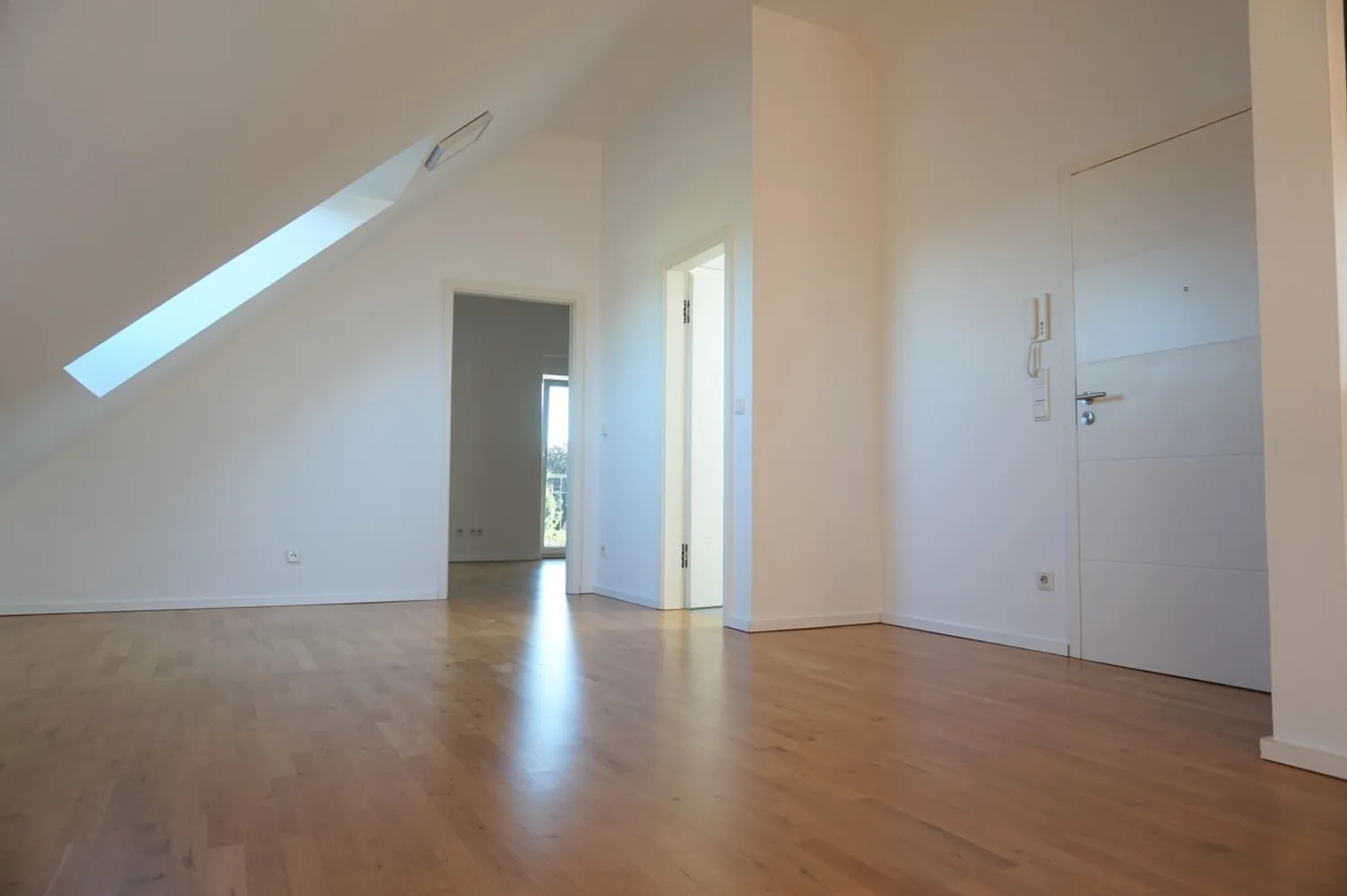 2 Zimmer Wohnung mit 66 m² in Krefeld – Bild 6