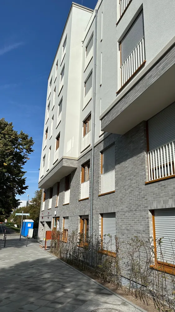 3 Zimmer Wohnung mit 81 m² in Frankfurt am Main – Bild 2