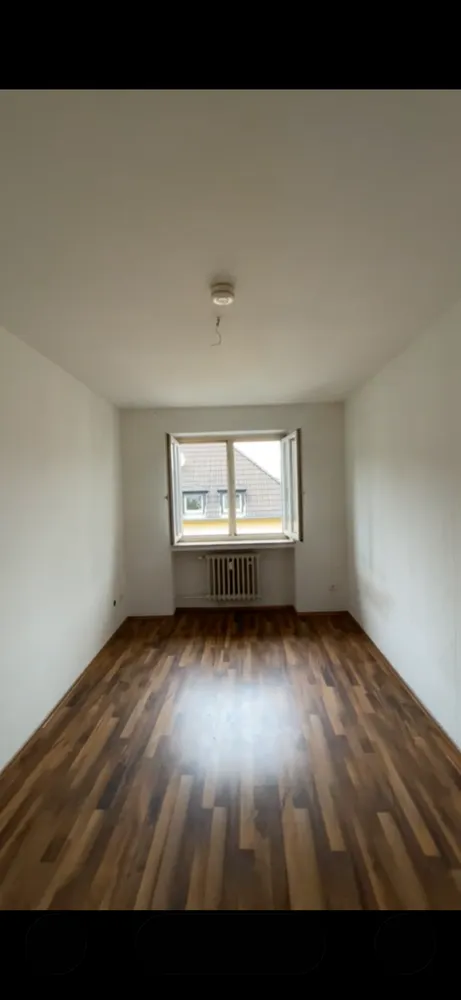 4 Zimmer Wohnung mit 108 m² in Krefeld – Bild 4