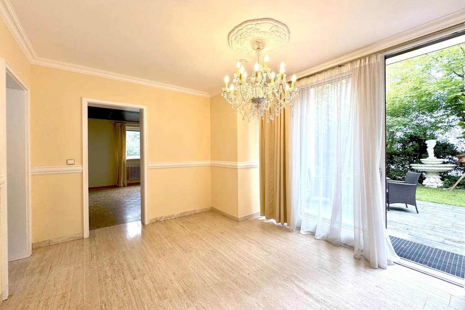 3 Zimmer Haus mit 180 m² in München – Bild 5