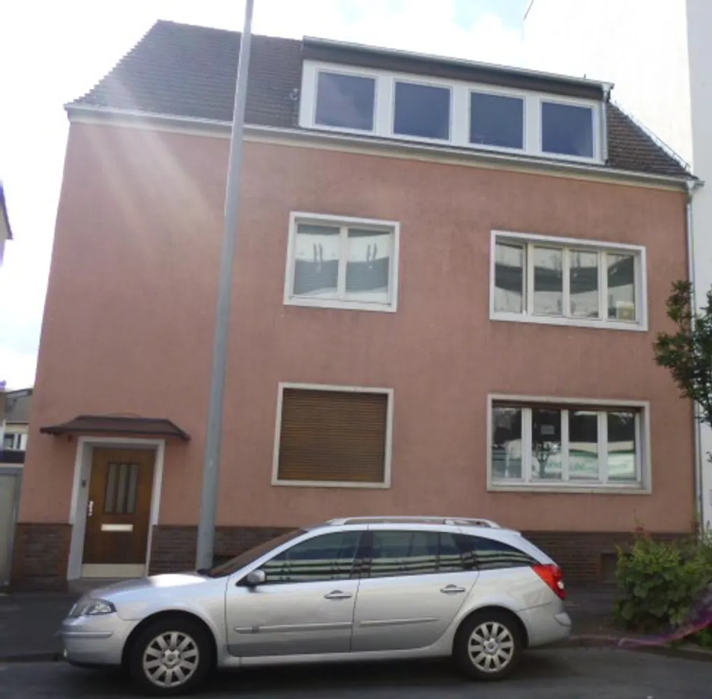 3 Zimmer Wohnung mit 106 m² in Duisburg – Bild 1